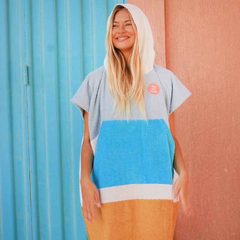 surfponcho ontworpen door Maxime in Taghazout Marokko